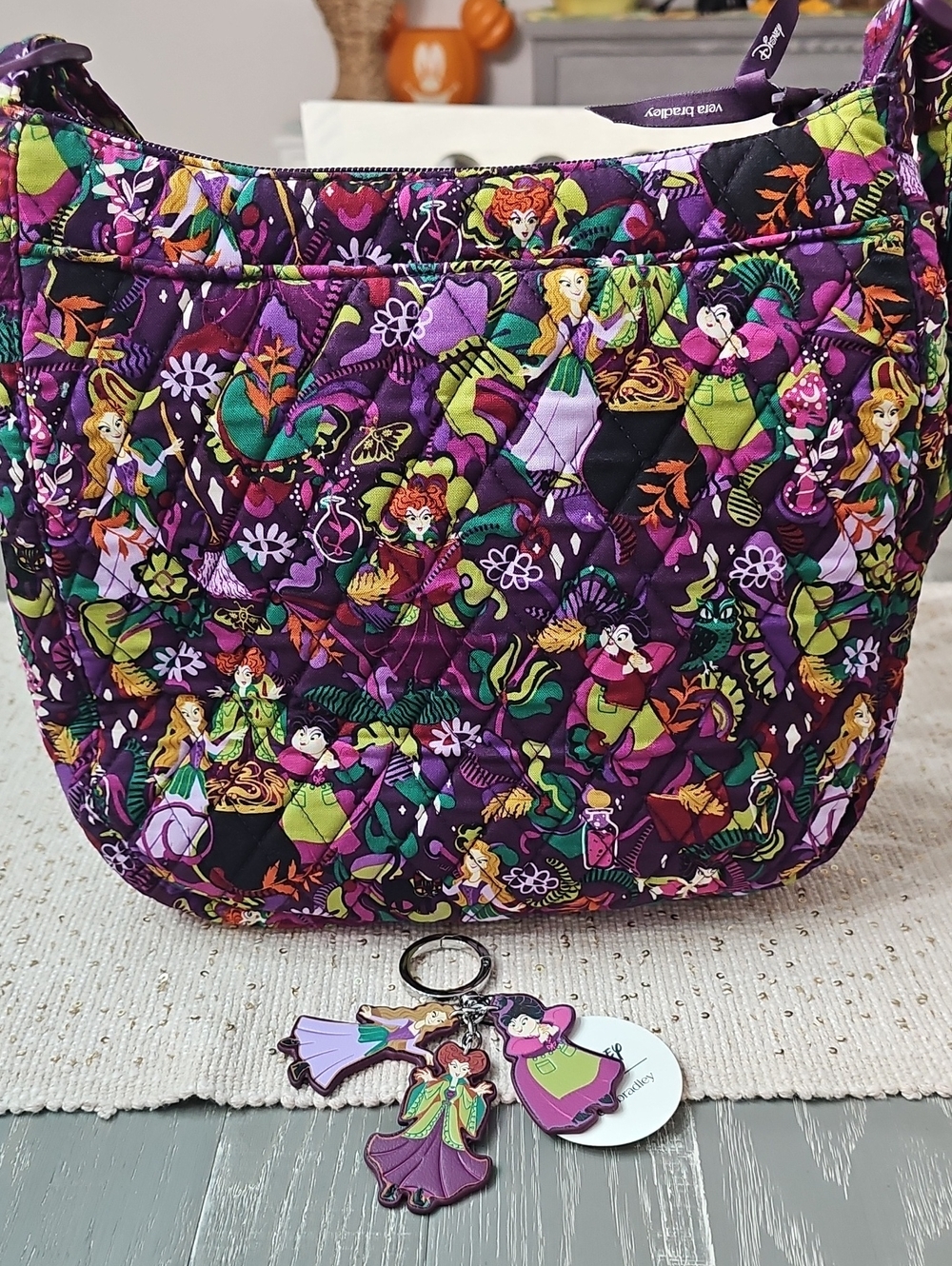 NWT! Vera Bradley Halloween Hocus Pocus Trio Zip Hipster Crossbody & Bag Charm - Picture 4 of 4